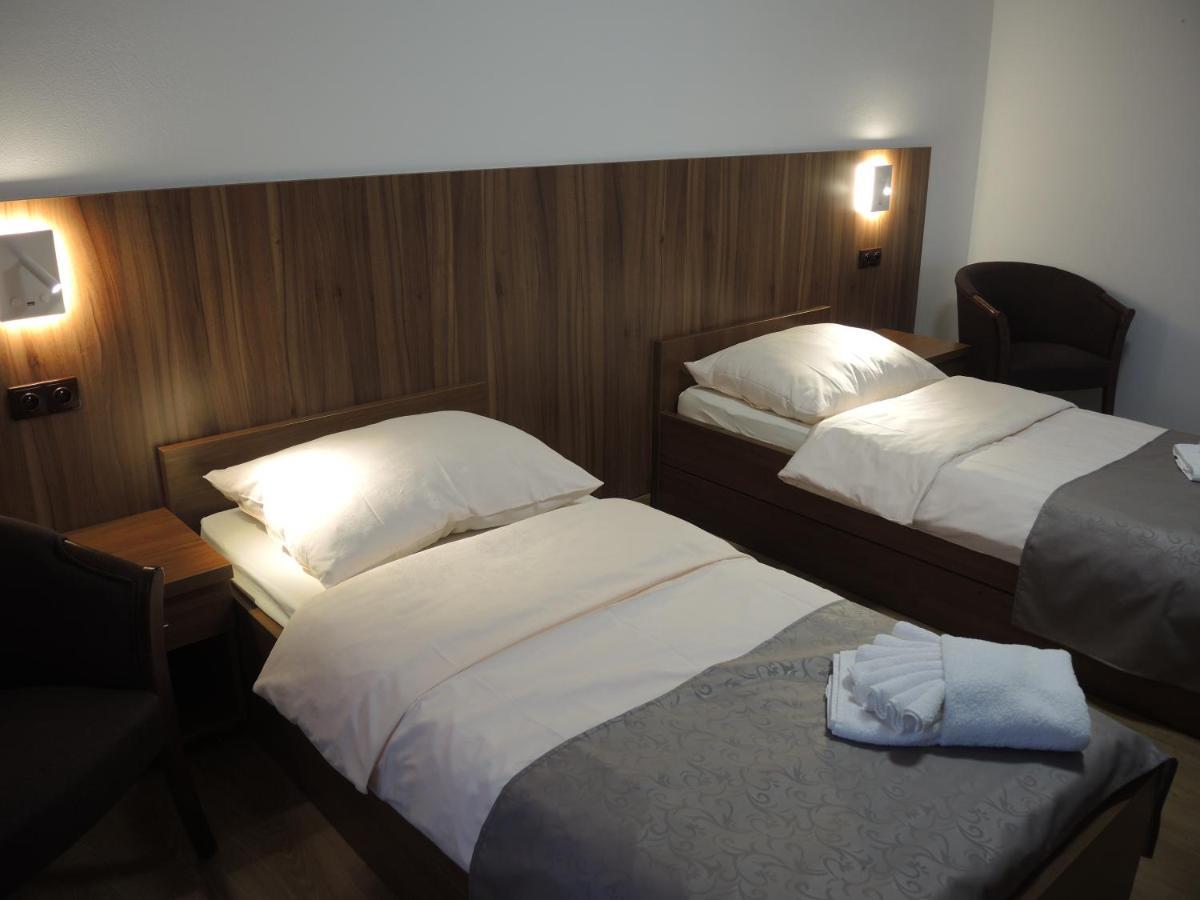 Hotel Penzion Radlinka Prešov Esterno foto