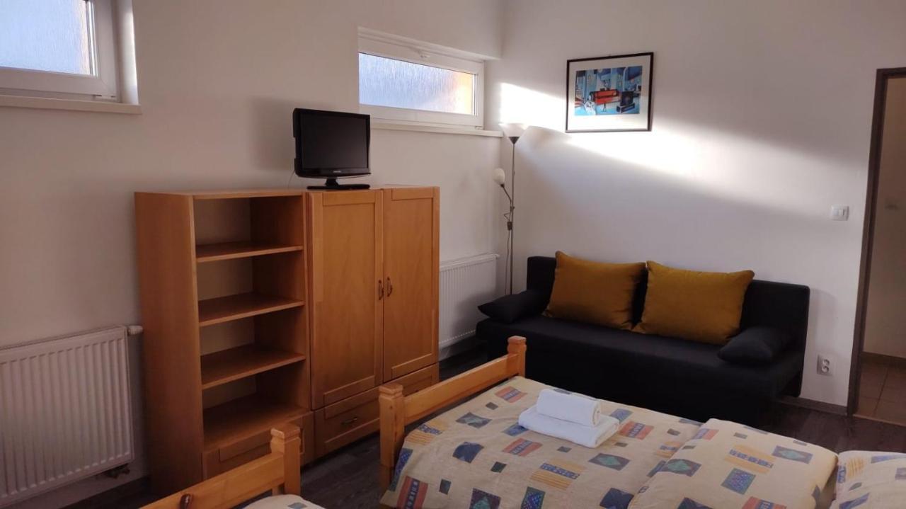 Hotel Penzion Radlinka Prešov Esterno foto